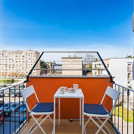 Apartment Luna Pula Exterior photo