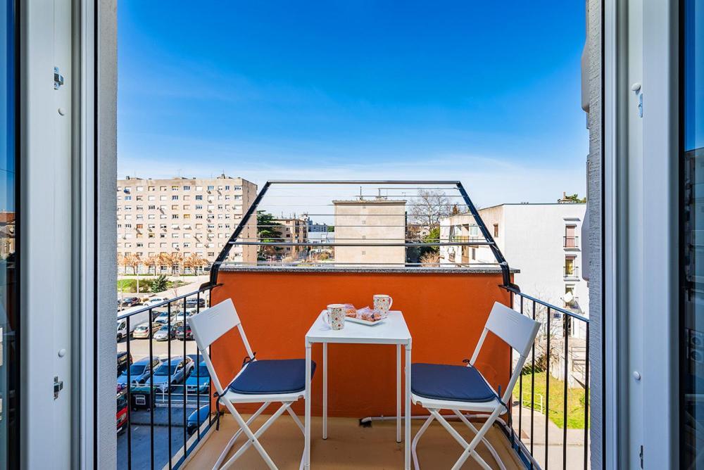 Luna Apartment